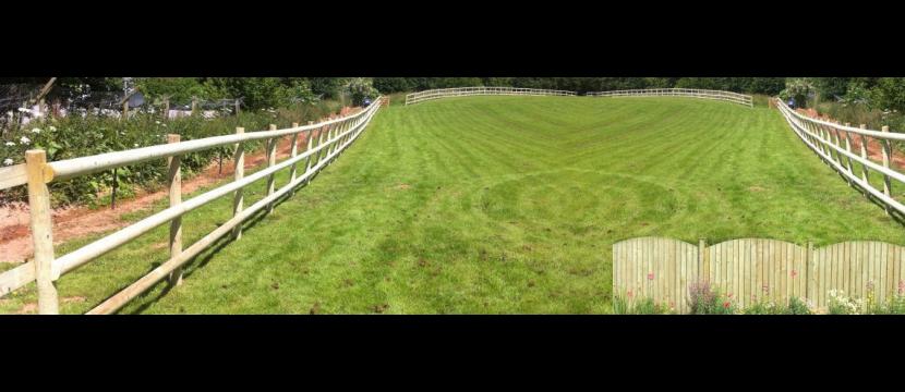 Stephen Huxtable Fencing Supplied & Errected